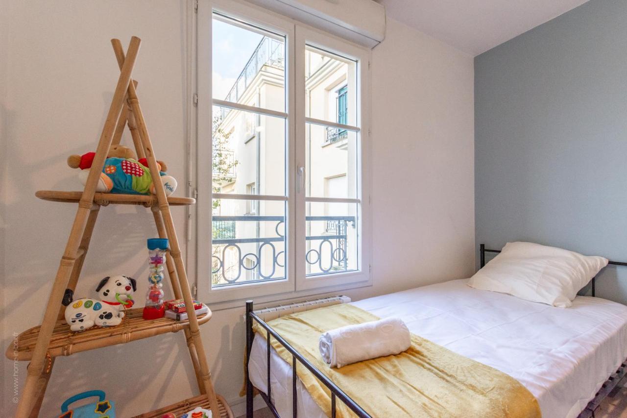 Апартаменты Luxe Flat For 7 - Fairytale Factory Бюсси-Сен-Жорж Экстерьер фото